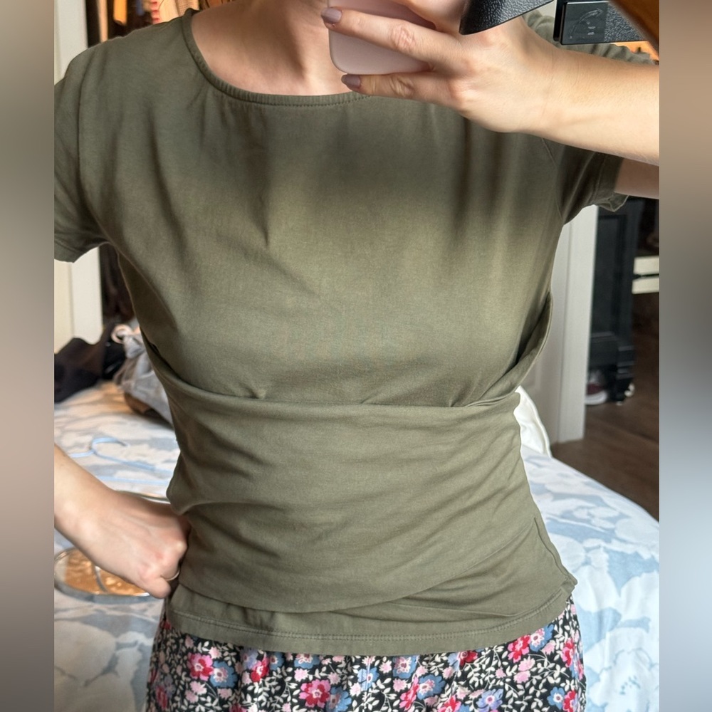 Iris&Ink Olive Green wrap-around gorgeous Women's Top
Ribbon back